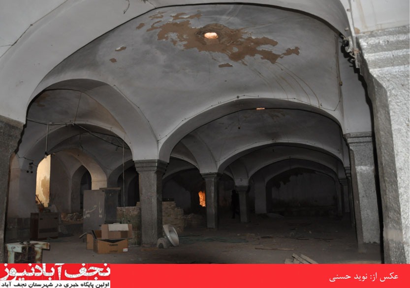 مرمت مردمی قدیمی ترین مسجد نجف آباد