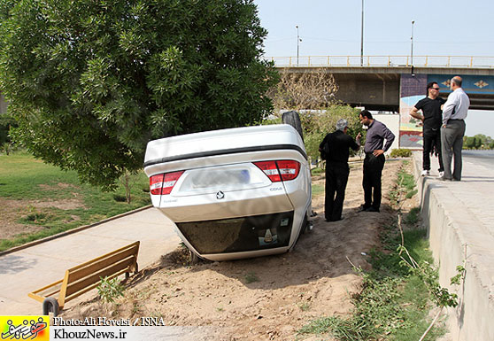 یک کشته در حادثه واژگونی خودرو در محور اصفهان به نجف آباد