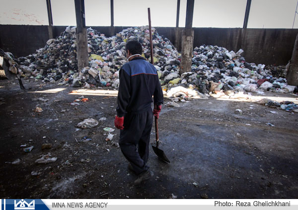 جمع آوری روزانه ۱۳۷ تن زباله در نجف آباد