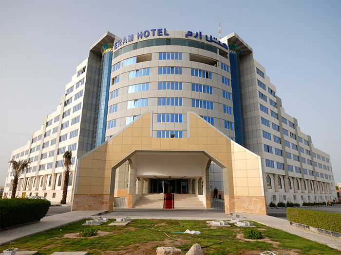 آغاز مطالعات اولیه ساخت هتل سه ستاره در نجف آباد