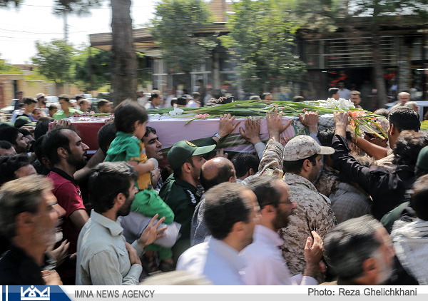 تدفین اولین شهید گمنام در امیر آباد