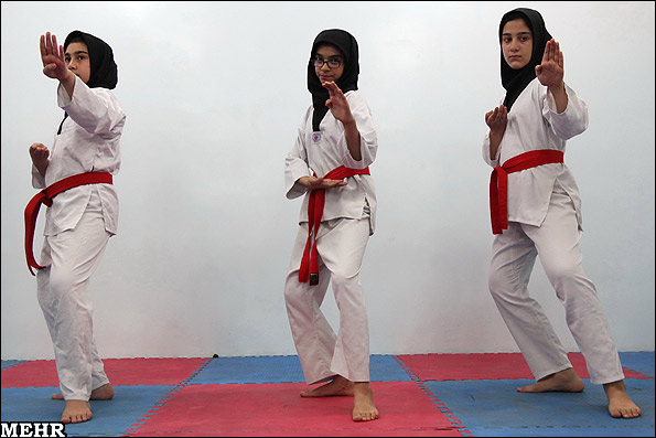 آغاز مسابقات کشوری شوتوکان ISKF دختران در نجف آباد