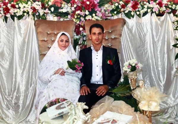 خطبه عقد یک زوج جوان در بقعه امامزاده ساره مریم جوزدان جاری شد