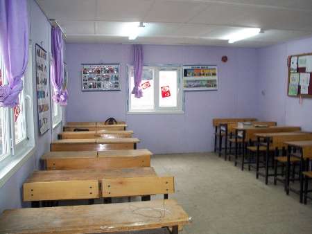 بهسازی ۸۵۰ میلیون تومانی مدارس نجف آباد