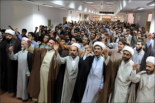 تجمع اعتراضی طلاب نجف آباد+ گزارش تصویری