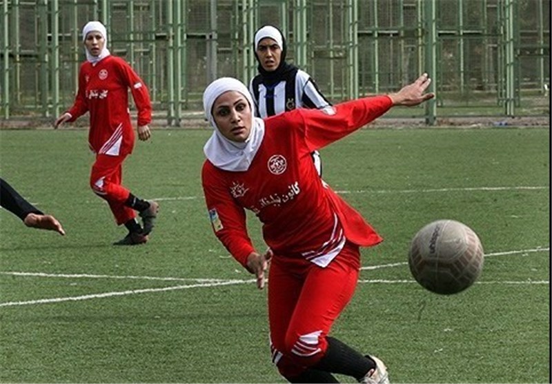 نارضایتی مربی زنان فوتبالیست نجف آباد از تساوی