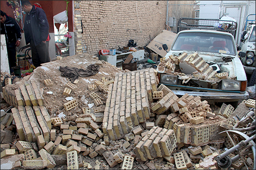 انفجار منزل مسکونی در نجف آباد+فیلم