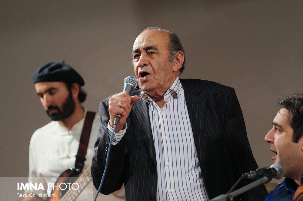 کنسرت-ایرج-در-گلدشت-4 کنسرت-ایرج-در-گلدشت-4 کنسرت ایرج در گلدشت برگزاری کنسرت ایرج در گلدشت+ تصاویر برگزاری کنسرت ایرج در گلدشت+ تصاویر 4