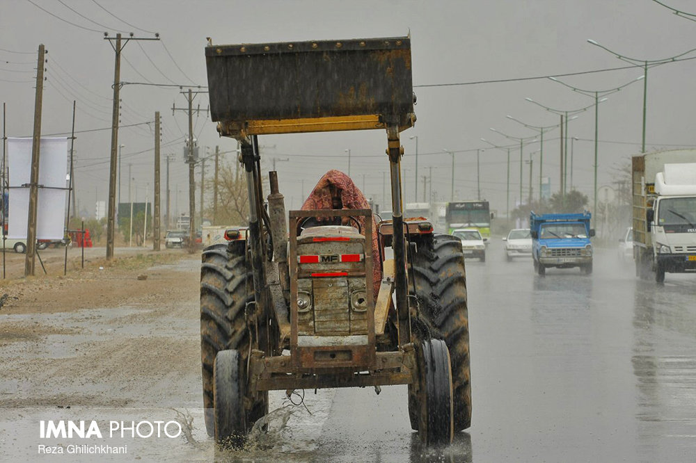 بارش-باران-در-نجف-آباد-13 بارش-باران-در-نجف-آباد-13 بارش باران در نجف آباد روز بارانی نجف آباد+تصاویر روز بارانی نجف آباد+تصاویر 13