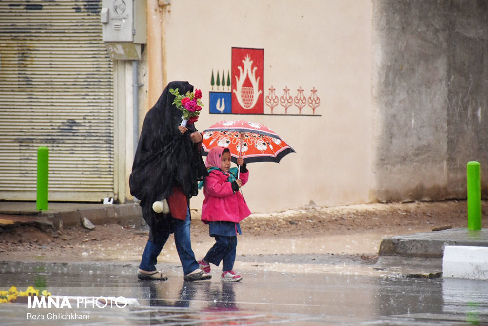 بارش-باران-در-نجف-آباد-15 بارش-باران-در-نجف-آباد-15 بارش باران در نجف آباد روز بارانی نجف آباد+تصاویر روز بارانی نجف آباد+تصاویر 15