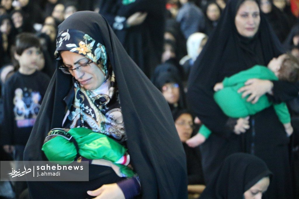 شیرخوارگان-حسینی-نجف-آباد-4-1024x682 شیرخوارگان-حسینی-نجف-آباد-4-1024x682 مراسم شیرخوارگان حسینی در حسینیه فاطمه زهرا نجف آباد مراسم شیرخوارگان حسینی نجف آباد+تصاویر مراسم شیرخوارگان حسینی نجف آباد+تصاویر 4 1024x682