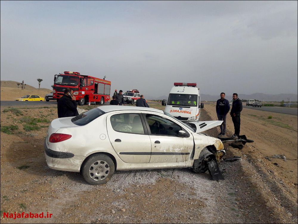 تصادف دو خودرو در جاده نجف آباد به فولادشهر