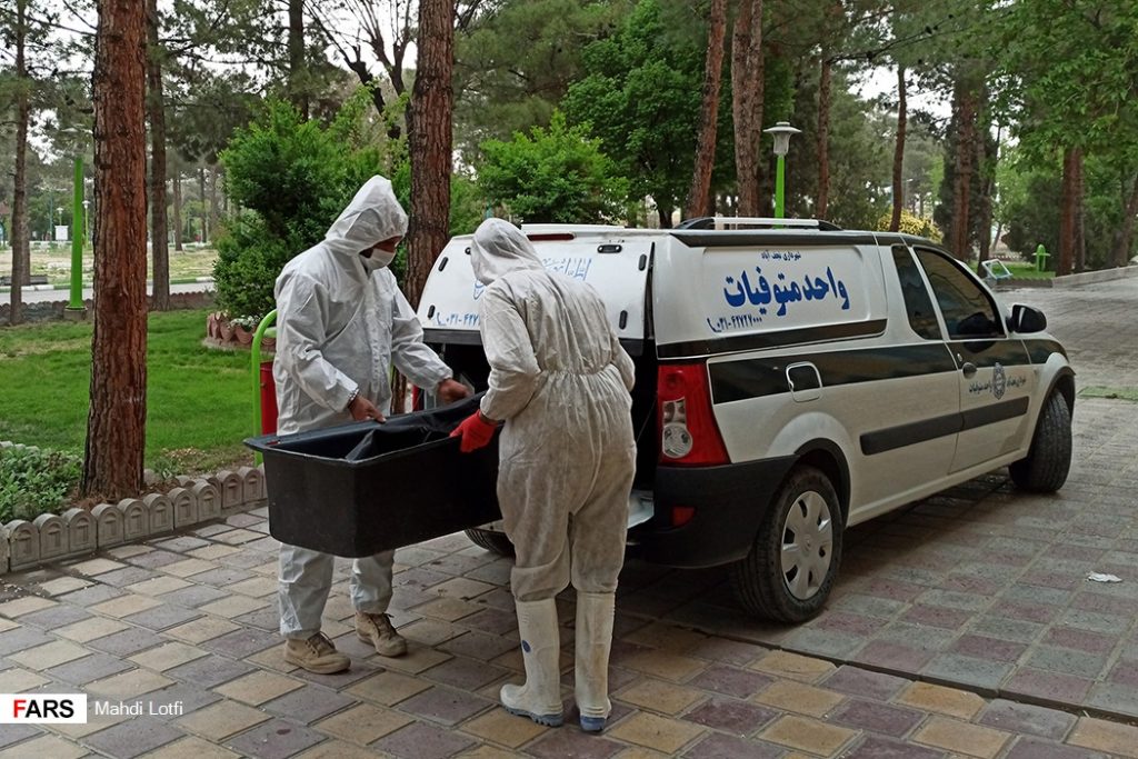 فوت-تا-تدفین-بیمار-کرونایی-در-نجف-آباد-17-1024x683 فوت-تا-تدفین-بیمار-کرونایی-در-نجف-آباد-17-1024x683 فوت تا تدفین بیمار کرونایی در نجف آباد از تخت تا قبر یک کرونایی در نجف آباد+تصاویر از تخت تا قبر یک کرونایی در نجف آباد+تصاویر 17 1024x683