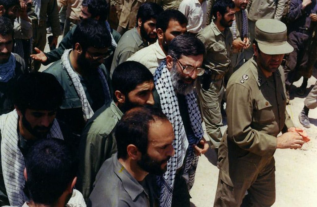 بازدید-رهبر-انقلاب-از-لشکر8-نجف-اشرف-14-1024x670 بازدید-رهبر-انقلاب-از-لشکر8-نجف-اشرف-14-1024x670 سخنرانی رهبر انقلاب در جمع رزمندگان لشکر۸+فیلم و تصاویر سخنرانی رهبر انقلاب در جمع رزمندگان لشکر۸+فیلم و تصاویر 8 14 1024x670