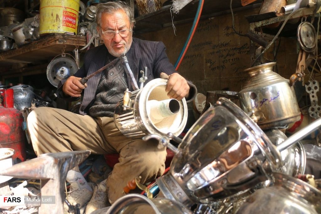 سماور-سازی-1024x683 سماور-سازی-1024x683 سماور سازی مشاغل سنتی نجف آباد+تصاویر مشاغل سنتی نجف آباد+تصاویر 1024x683