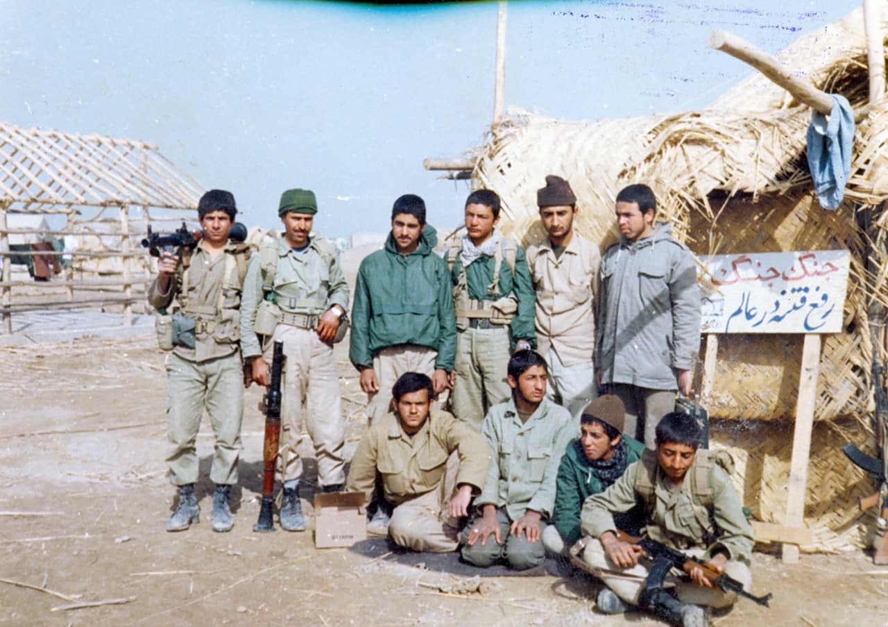 نیروهای لشکر۸نجف در ارتفاعات مشرف به حلبچه+فیلم
