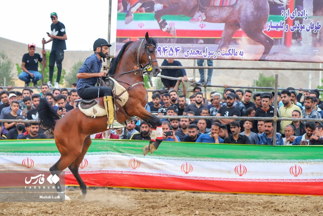 همایش کشوری اسب سواری در نجف آباد، نیمه اردیبهشت 1401. عکس از مهدی لطفی