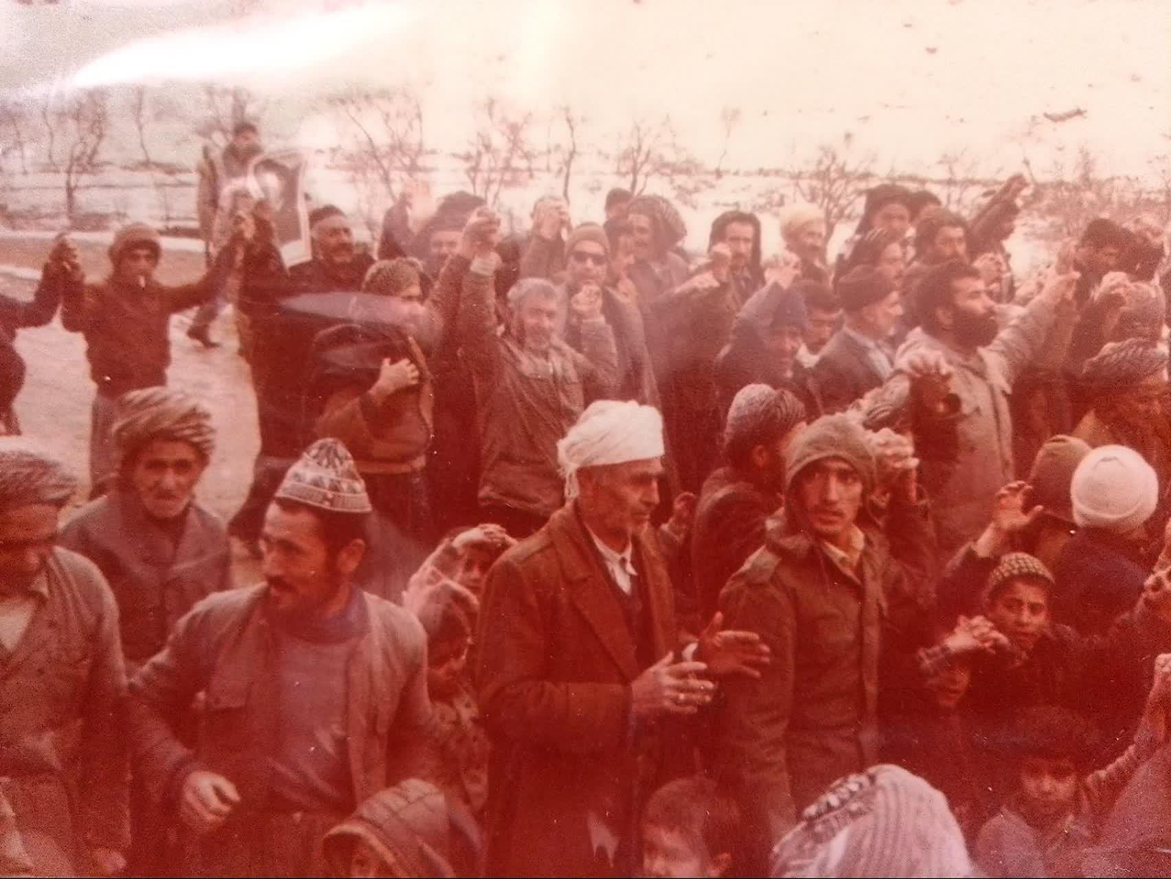 کاروان وحدت نجف آباد در دهه 60، سفر به مناطق سنی نشین کردستان