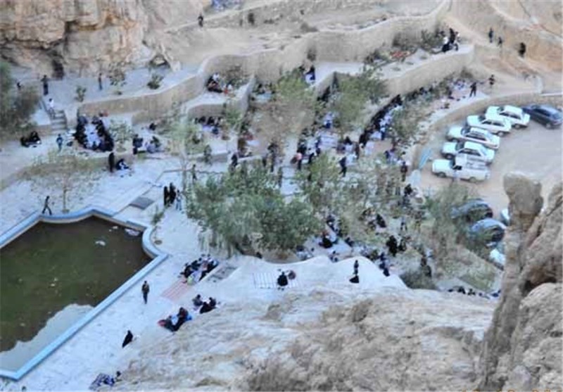“چشمه لادر” خمینی شهر تحولی در صنعت گردشگری استان + تصاویر
