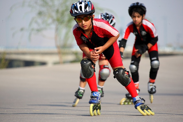مسابقات اسکیت قهرمانی کشور در نجف آباد+فیلم