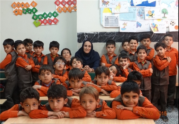 مشکلات معلمان خرید خدمت در نجف آباد+فیلم