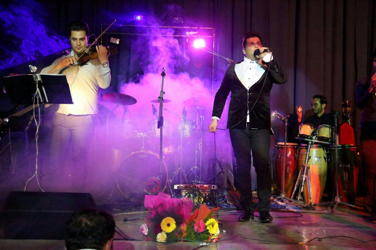 کنسرت موسیقی در سینما لاله نجف آباد+ تصاویر