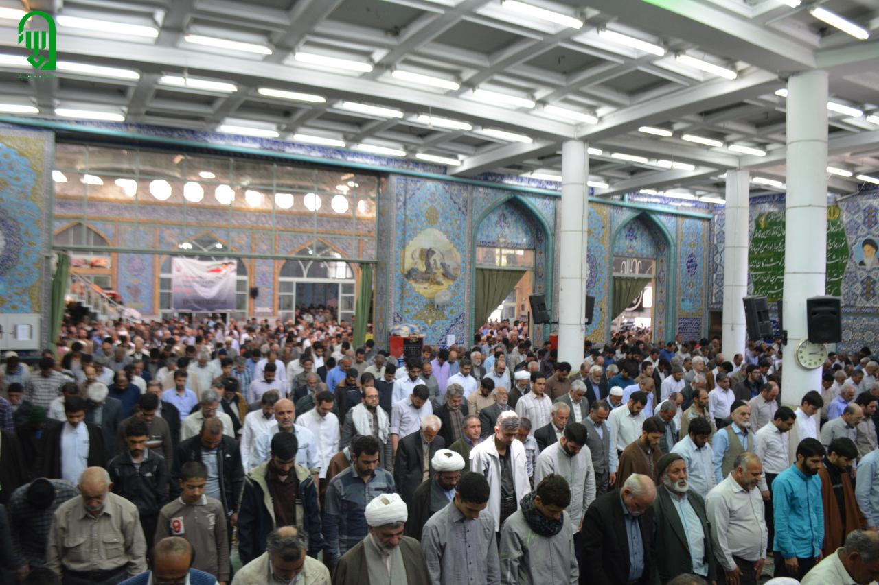 اقامه نماز صبح در ۶۰درصد مساجد نجف آباد+فیلم