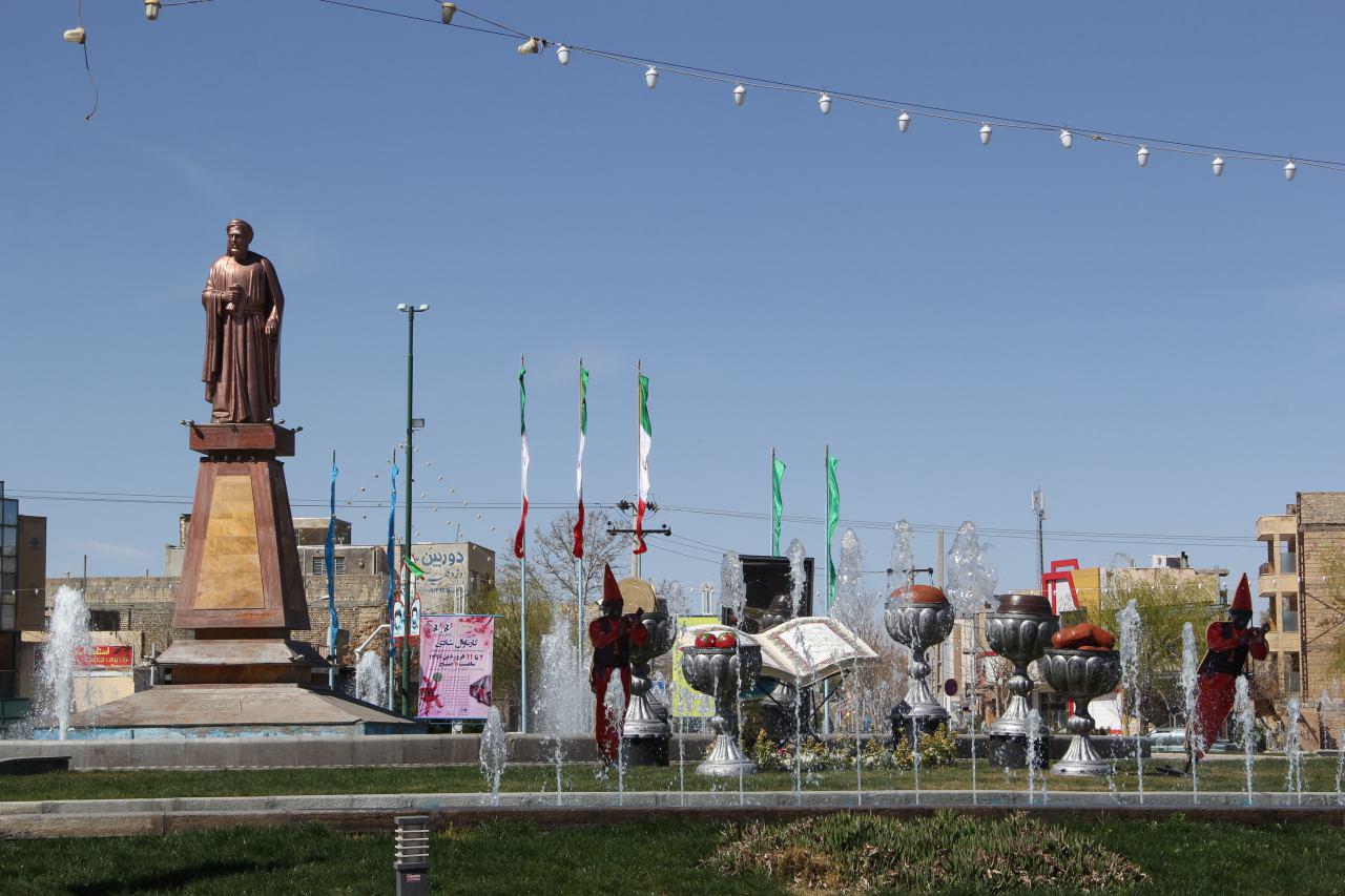 نوسازی و بهسازی میدان آزادگان نجف آباد