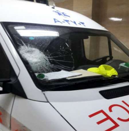 حمله به یک آمبولانس در نجف آباد