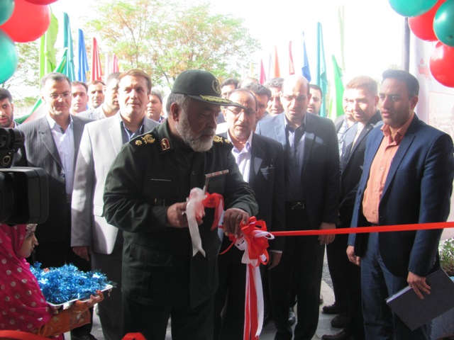 افتتاح استخر ۲۰ساله در نجف آباد