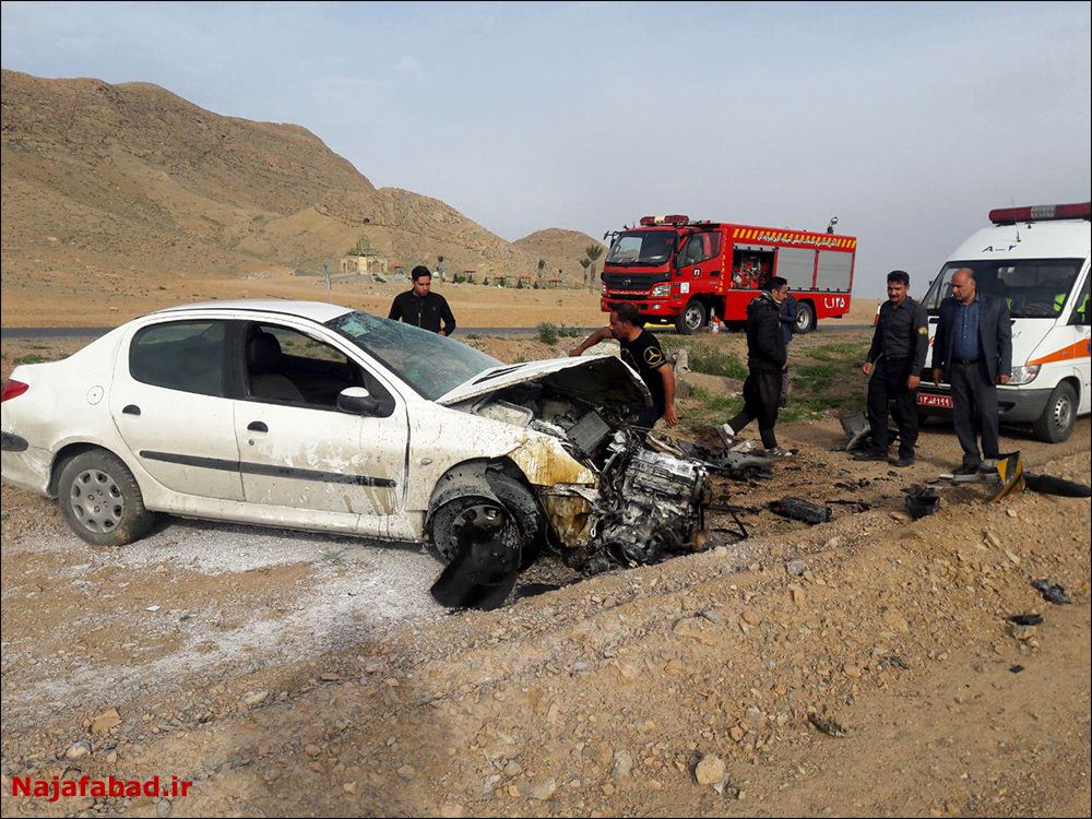 یک کشته در تصادف جاده نجف آباد به زازران