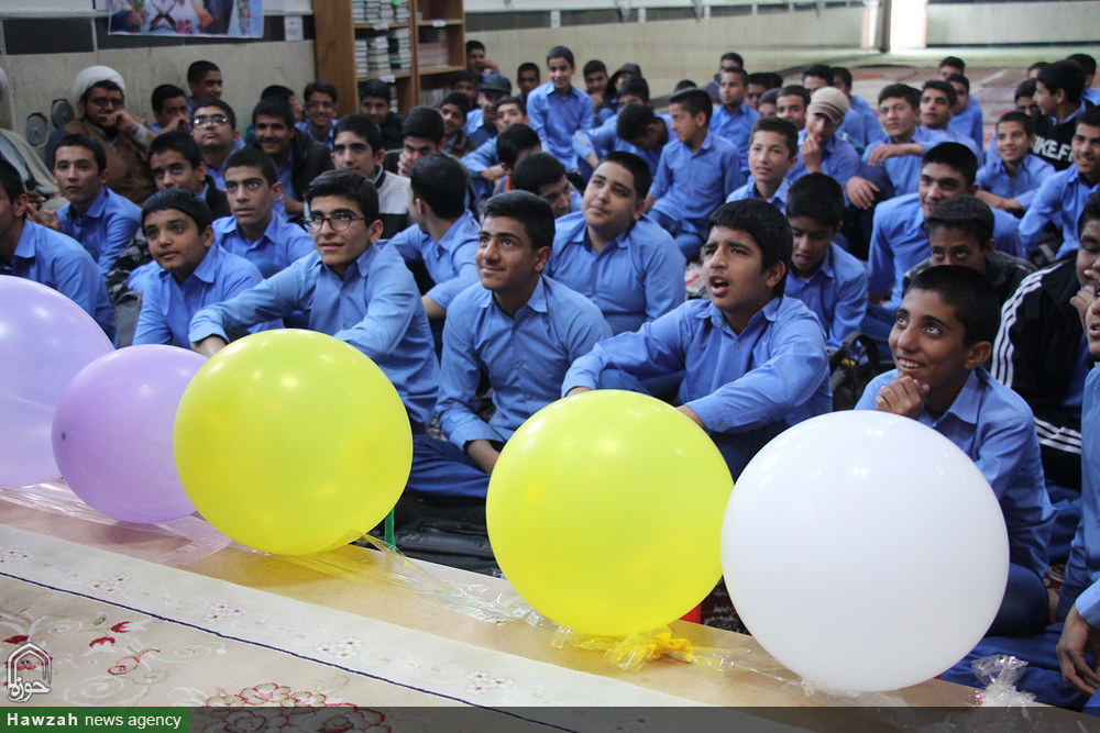 برگزاری رایگان جشن تکلیف دانش آموزان در حوزه