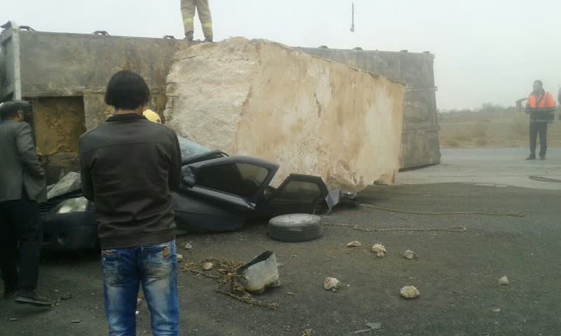 تصادف وحشتناک و مرگبار در جاده نجف آباد به تیران+ تصاویر