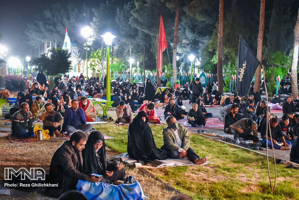 احیاء 21 رمضان سال99 در گلزار شهدای نجف آباد