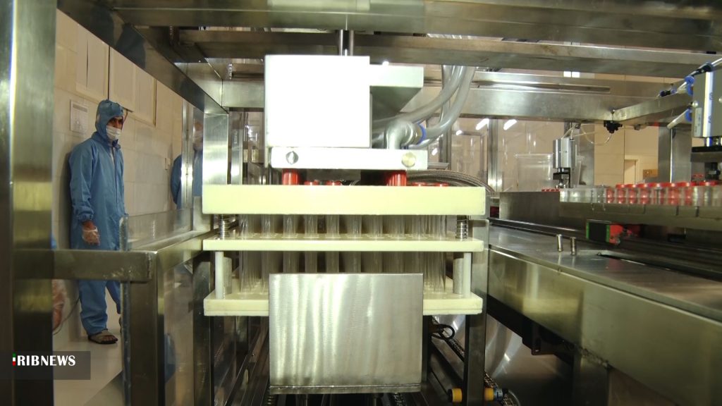 تولید لوله های آزمایشگاهی در شرکت فرزانه آرمان