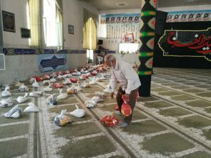 توزیع کمک های مومنانه در ویلاشهر