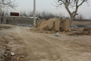 تخریب حوض کله مرغی در نجف آباد