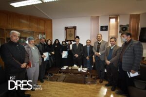 امضای تفاهم نامه ساخت 2مدرسه خیرساز در نجف آباد