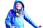 کوهنوردی حرفه ای بانوی ۷۸ساله نجف آبادی+تصاویر
