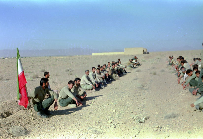 پادگان عاشورا در نجف آباد. مرکز فرماندهی لشکر 8 نجف اشرف. اوایل دهه 70
